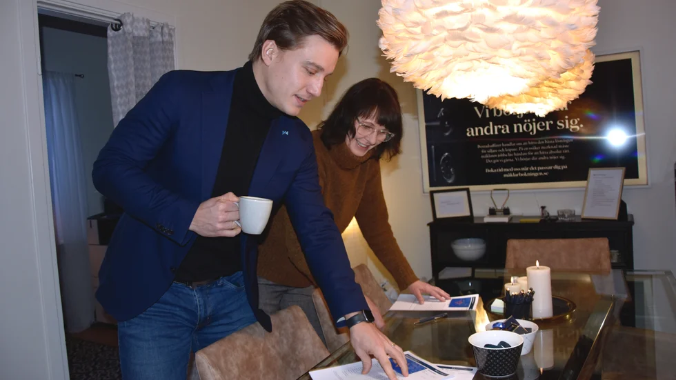 Robin Lindqvist och Anne-May Kara ser en brist på centrala enplanshus, många efterfrågar det, och fler bostadsrätter med utsikt över älven efterfrågas.