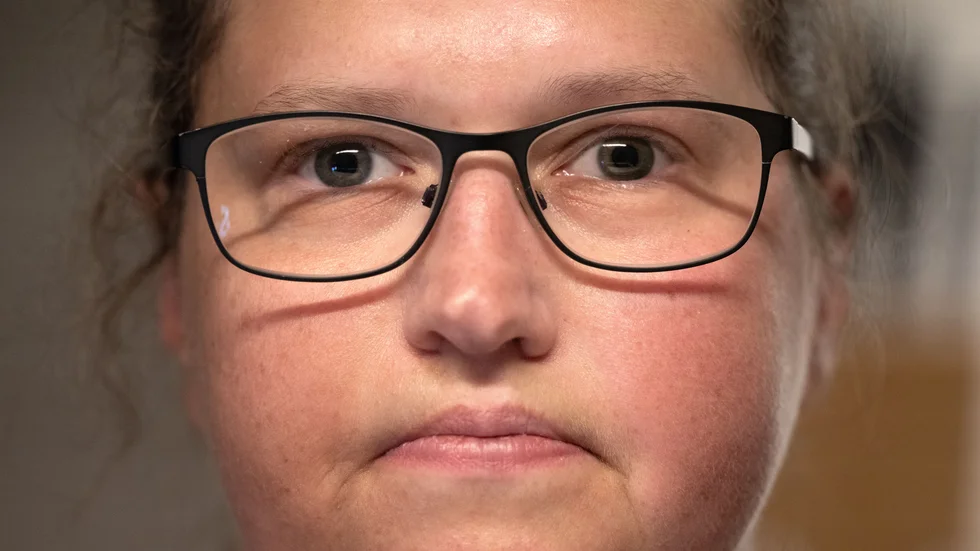 "Tyvärr fortsätter Piteå kommun att stoppa huvudet i sanden och tiga ihjäl ärendet. Jag kommer verkligen att tänka mig för vilket parti jag ska rösta på i nästa val", skriver signaturen "Maria".