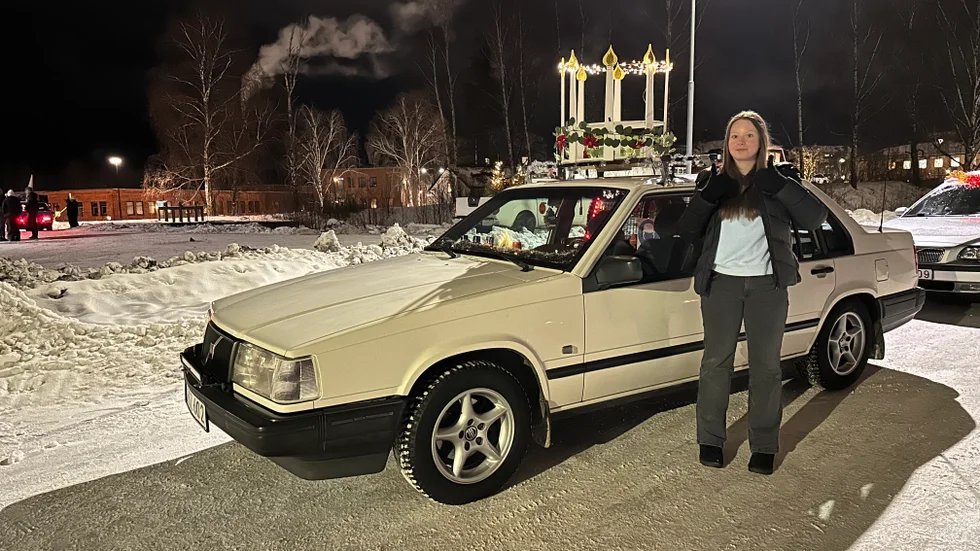 Ung tjej med en epa. 