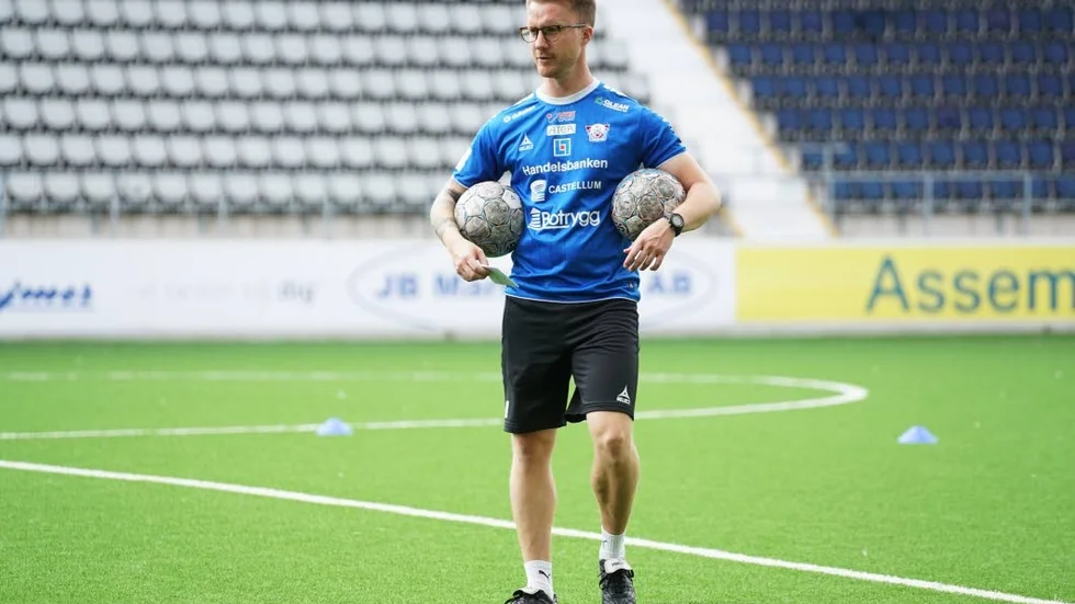 LFC-tränaren Olof Unogård.