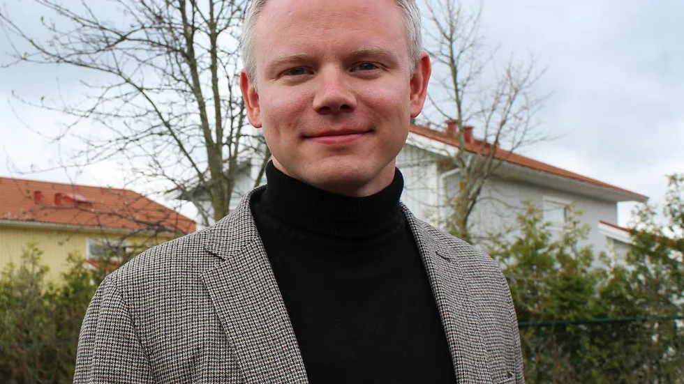Linköping måste bli en attraktiv kommun att jobba i för förskollärare, konstaterar Erik Östman (M) ordförande för Barn- och ungdomsnämnden.