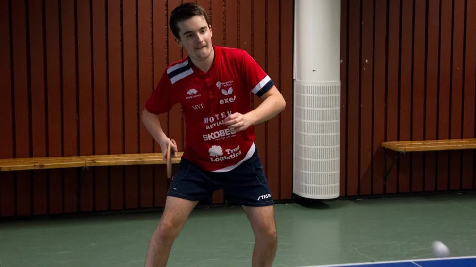Daniel Gustavssons stora mål är att komma med till Paralympics 2020. På vägen dit får han bra matchning i Västers BTK:s lag i division 1.