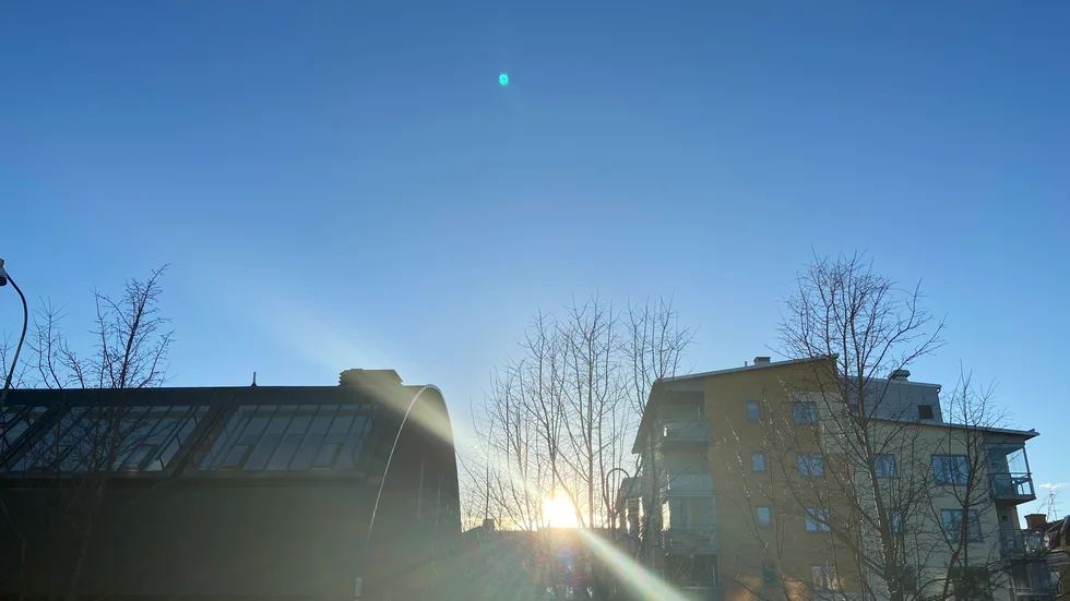 Mycket talar för att det vackra vädret stannar kvar en bra stund, enligt SMHI:s prognos.