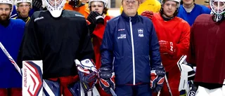 Söderlund tillbaka i hockeybåset