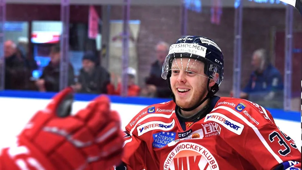 Pierre Gustavsson blev, något oväntat, målskytt.