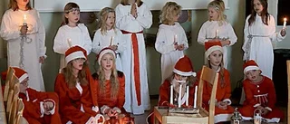 Lucia kom med sång och tomtar i Hjorted