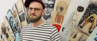 Han inviger Passagens nya rum