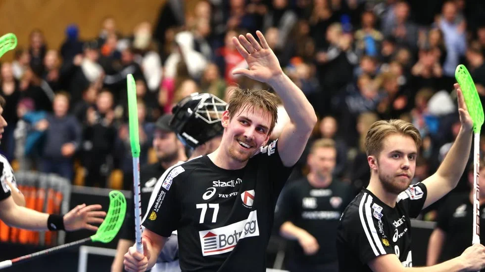 Tobias Gustafsson lämnade Libk efter fyra säsonger. Nu är han tillbaka, med sitt nya lag Storvreta.