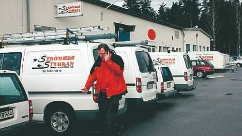 Strömstyrkans Anders Palmér i full språng. Han fortsätter i verksamheten även efter ägarbytet.