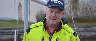 Han fiskar – och driver butik