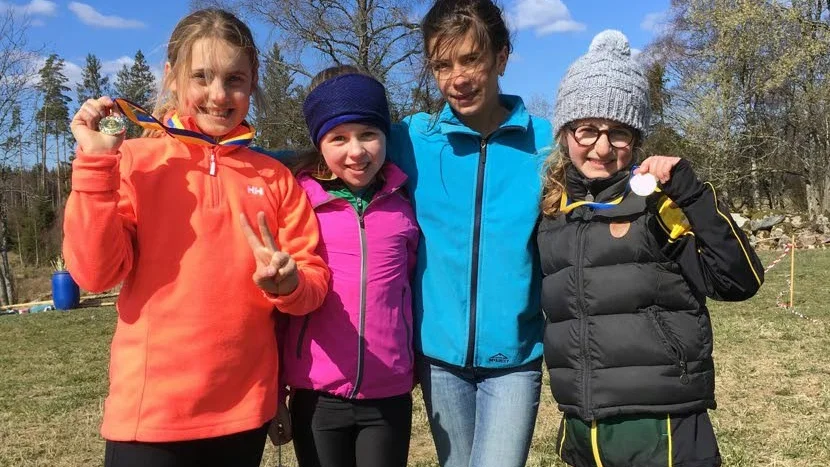 Fyra nöjda VO-löpare, från vänster: Selma Söderström, Hanna Schullerqvist, Lava-li Sinai och Nora Stark.