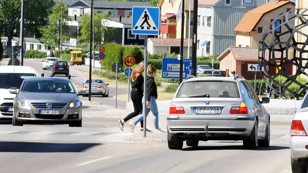 Ett av Motalas övergångsställen, det omdiskuterade vid Drottningplan.