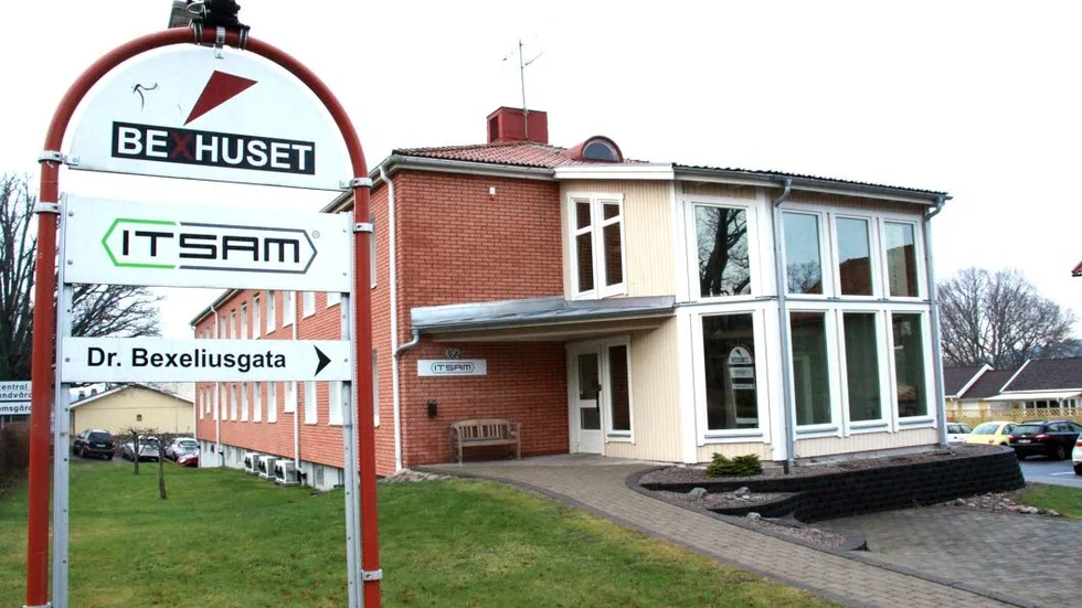 Itsam har sitt huvudkvarter i det så kallade Bexhuset. Beslut om flytt är planerat till den 29 november. Hyresavtalet med Kindahus gäller till utgången av 2021.