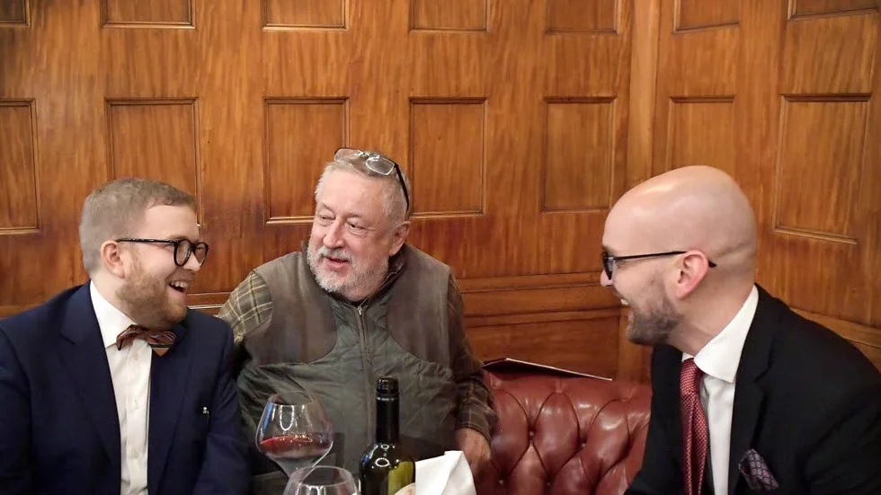 Leif GW Persson möter innovatörerna Petter Sivler och Mårten Skog.