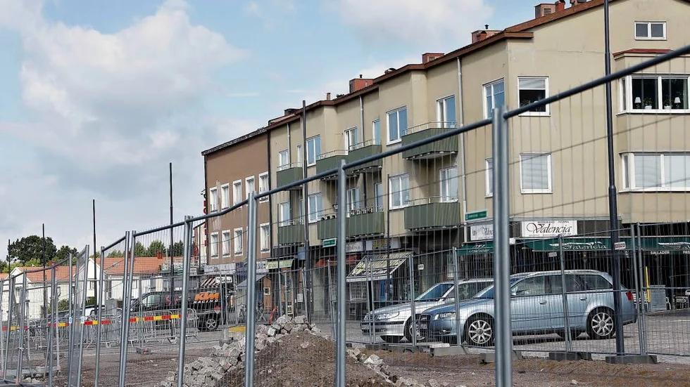 Det har blivit ökade kostnader för flera projekt i Motala. Som Drottningplan.