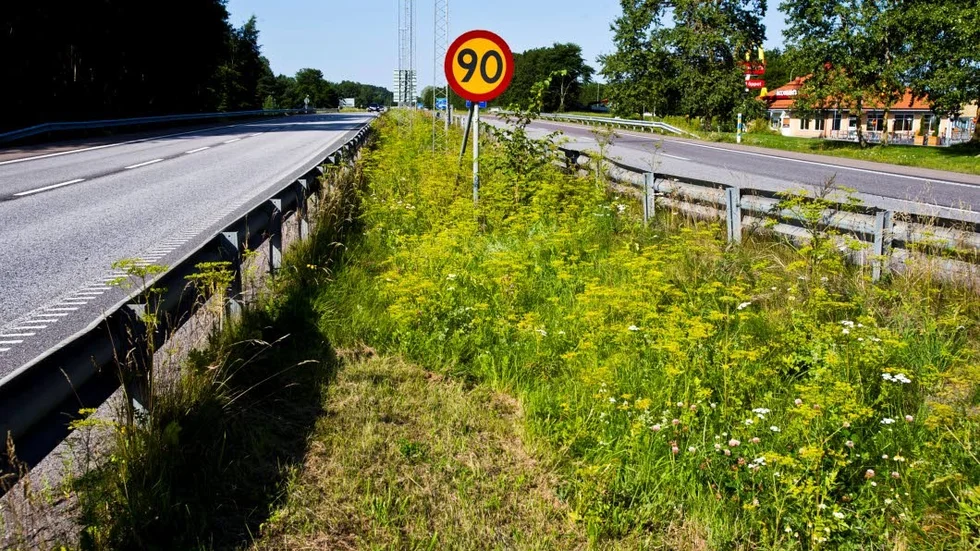Linköpingstrafiken skulle bli besvärligare utan Vallarondellen, anser skribenten.