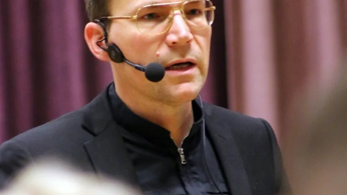 Det finns så här långt 20 sökande till tjänsten som kultur- och fritidschef, uppger Lars-Erik Rönnlund. Det kan bli fler, ansökningstiden går ut på måndag.
