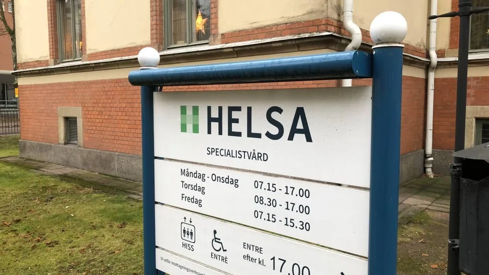 Helsa specialistvård. Avtalstiden var redan från början bestämd till två och ett halvt år, skriver Kaisa Karro (S).