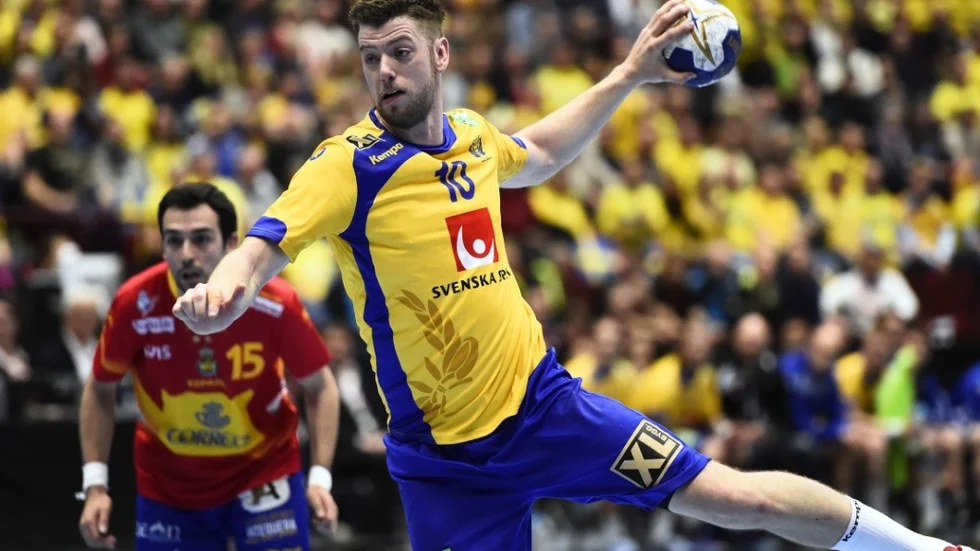MALMÖ 2016-04-10 
Sveriges Niclas Ekberg under söndagens OS-kvalmatch i handboll (grupp 2) mellan Sverige och Spanien i Malmö arena. 
Foto Emil Langvad / TT / Kod 9290