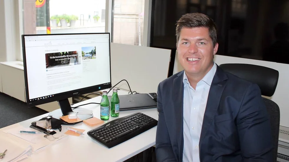 Gustav Spetz är ny franchisetagare till Bjurfors mäklarbyrå i Linköping. Han räknar med att anställa två, tre mäklare före årsskiftet.