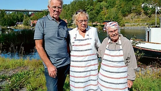 Frank Karlsson, Berit Karlsson och Birgitta Hjalmarsson är medlemmar i byalaget.