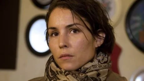 Noomi Rapace gör sin bästa filmroll hittills i Pernilla Augusts "Svinalängorna".Foto: Rolf Konow