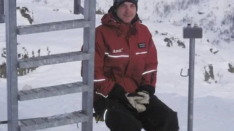 Per Atterfors gör sitt andra år som säsongsarbetare i Åre. Foto: Frida Bakker