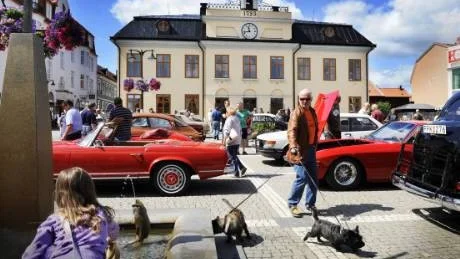 Fredagen bjöd på en sevärd veteranbilsträff. Foto: Karin Hertz