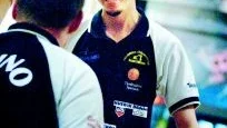 Bäst av alla. Per Sundqvist hade en stor dag i bowlinghallen. Här gratuleras han av Kalle Berggren efter ett bra slag. Foto: Matilda Ahl