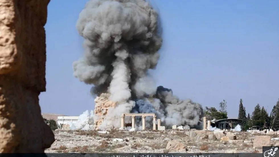Världsarv. Det är en utmärkt idé att låta FN-trupper skydda världsarv från IS terror, så att historiskt viktiga platser inte ska gå samma öde till mötes som Palmyra.