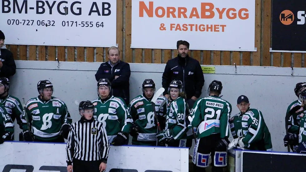 Bålsta HC möter SK Iron i omstarten av fortsättningsserien.