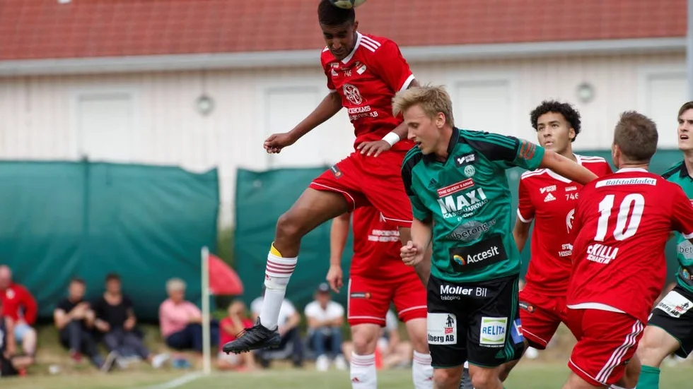 ESK kom, segersiffrorna till trots, undan med andan lite i halsen.