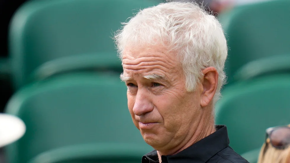 John McEnroe tycker att Novak Djokovic ska få spela US Open. Arkivbild.