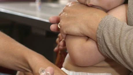 Kan bli rutin. Socialstyrelsen utreder just nu om vaccination mot pneumokocker ska komma att ingå i det allmänna vaccinationsprogrammet. I Stockholms län har det redan införts där. Foto: Scanpix