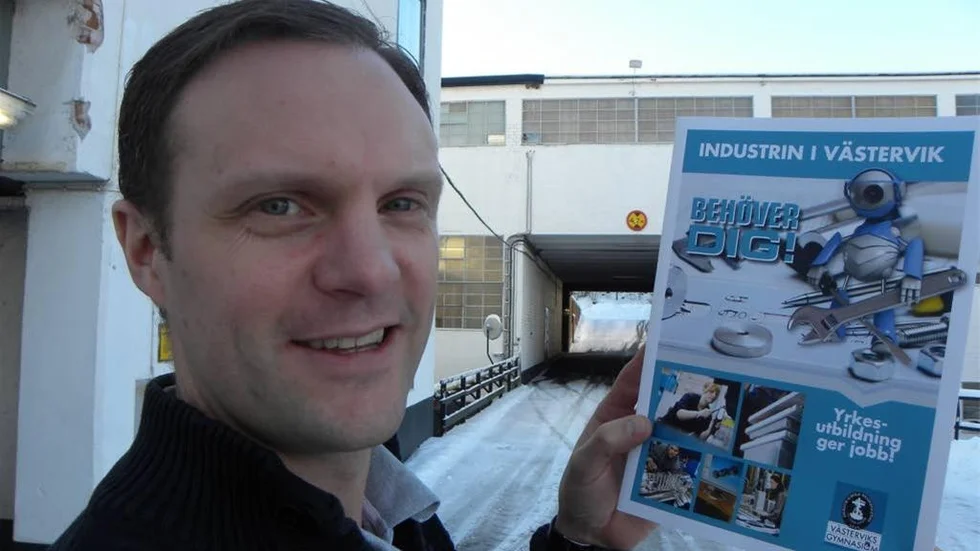 Urban Persson, produktionschef på Ankarsrum Motors AB, ska ut bland niondeklassarna och berätta om industrijobben på företaget.