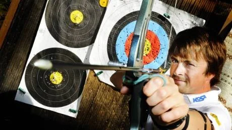 Trots skada är Martin Ottosson redo för bågskytte-VM i Ungern. Han hoppas kunna ta medalj. Foto: Ellen Nielsen-Kindstrand