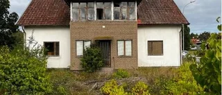 Stor villa för 100 000 kr – blir det en rekordbillig husaffär?