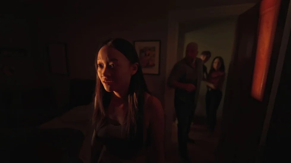 "Presence" handlar om en familj som köper ett hemsökt hus. 