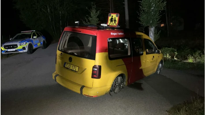 Taxibilen hittades i Almvik. 