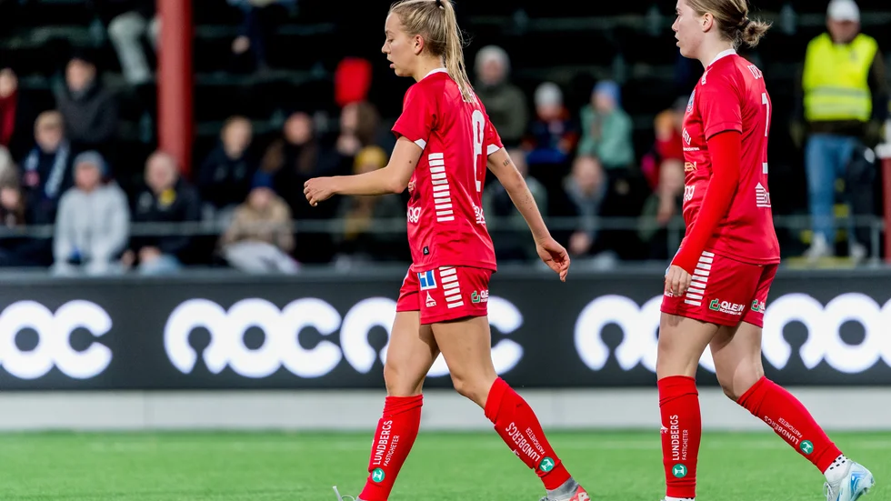 LFC-spelarna vandrar av besvikna efter 0-4-förlusten mot Rosengård.