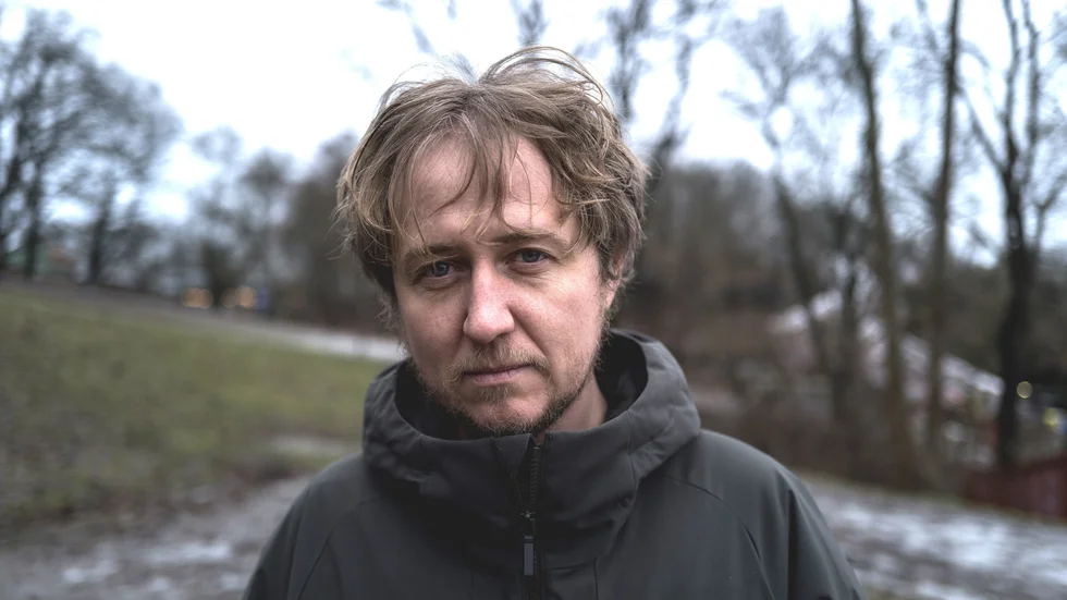 Gotländske journalisten Johannes Hallbom har producerat "Det svenska styckmordet" tillsammans med Dan Josefsson, vars första del publicerades på SVT Play på onsdagen. Totalt omfattar serien fyra delar.