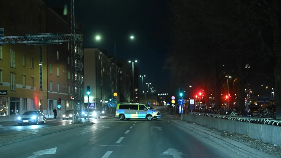 Polisinsats vid resecentrum. 