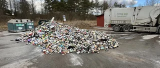 Föraren: ”Slängs en del brandfarligt”