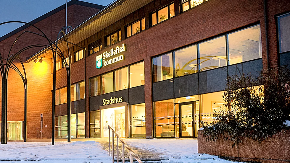 Ska stadshusets personalrestaurang omvandlas till att bara vara kafé? En utredning är nu klar. 