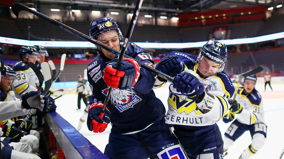 LHC vs HV.