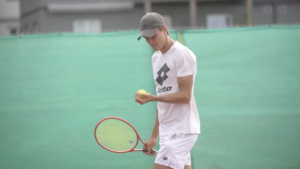 Chefstränaren och proffsspelaren Daniel Svensson under Trosa Open