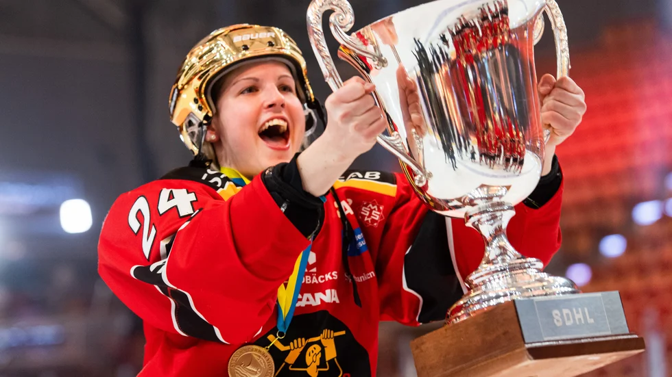 Zsofia Jokai Szilagyi, Luleå Hockey/MSSK.