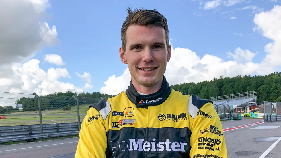 "Med tanke på hur vi presterat de senaste åren så finns det bara ett sikte för 2021 och det är STCC-guldet", säger Tobias Brink.