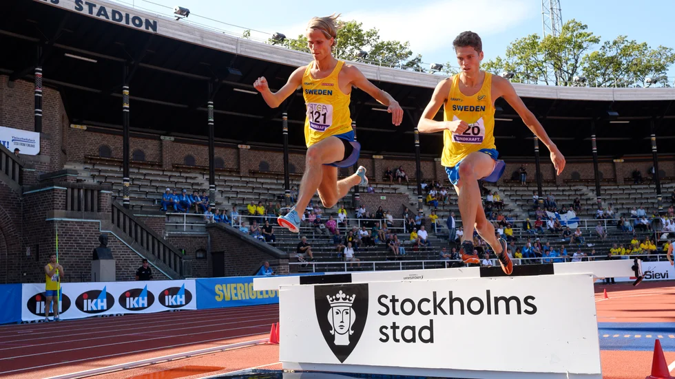 Vidar Johansson och Emil Blomberg sprang båda 3|000 meter hinder i Åbo. Arkivbild.