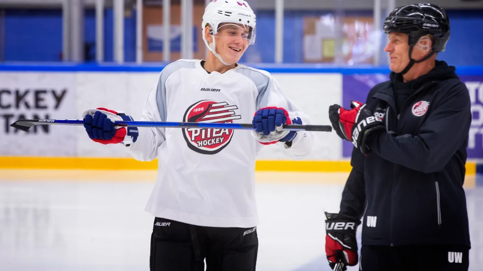Nils Lundkvist tränade med Piteå Hockey innan avfärden till New York.